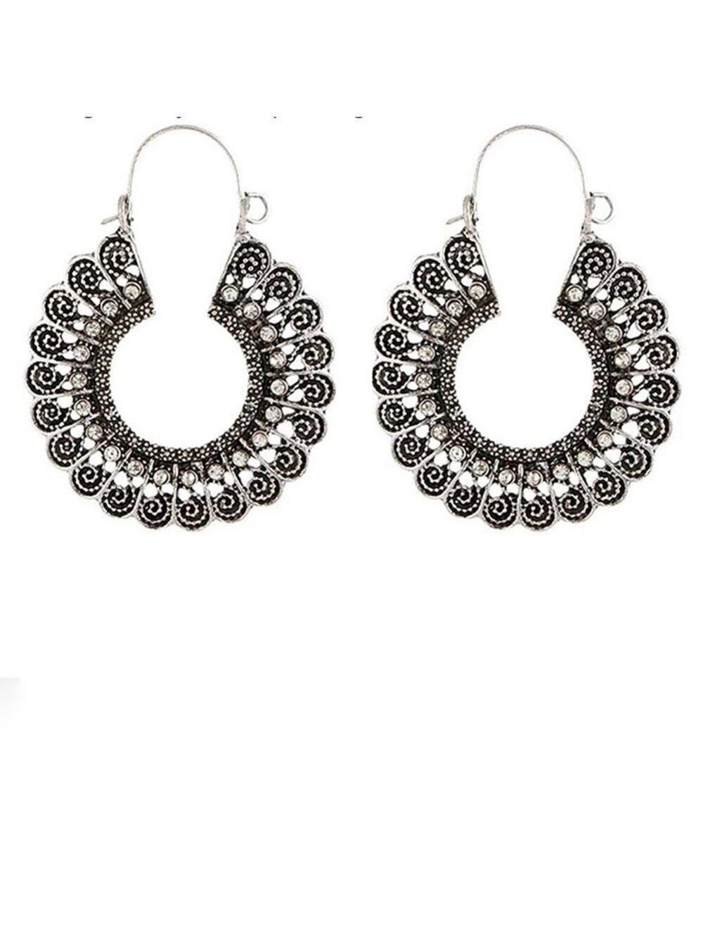 NEW-BOHO intricate/Crystal hollow dangle earrings